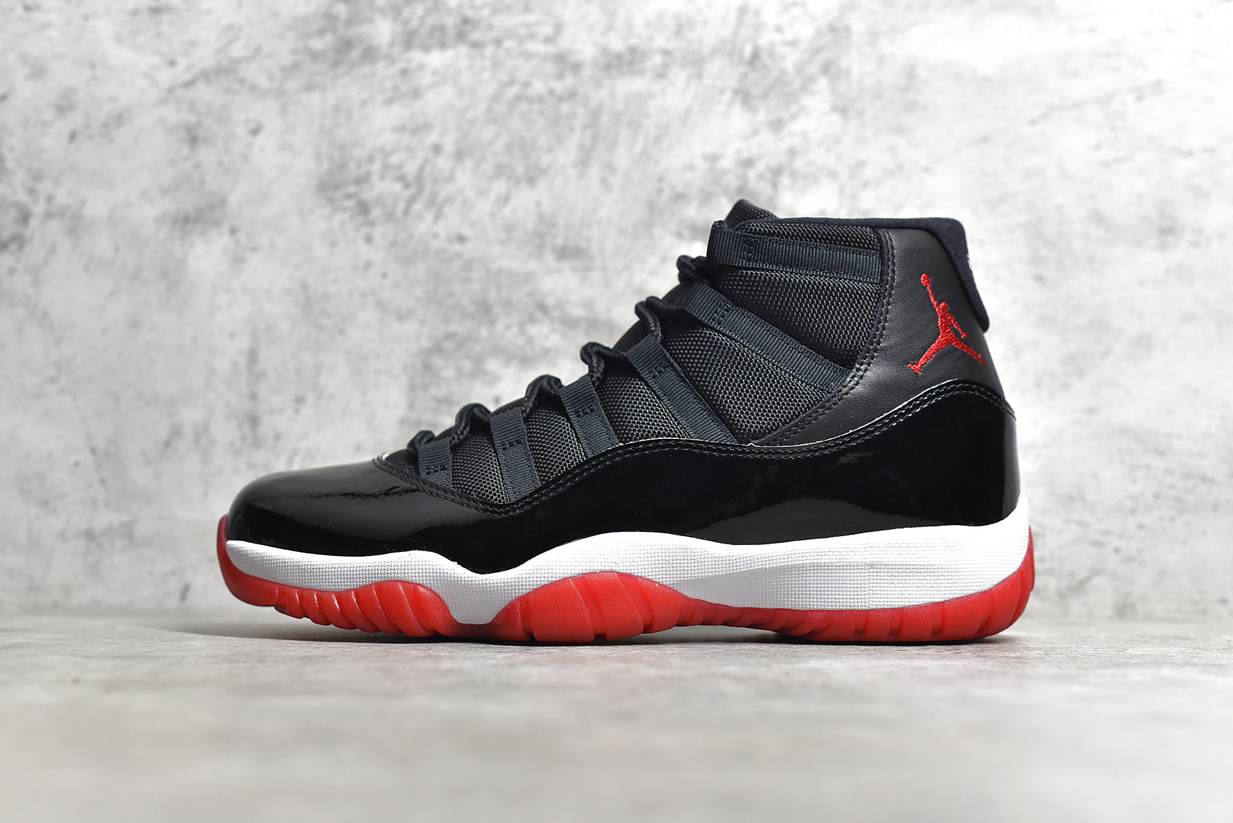 Air Jordan 12 “Retro ‘Playoff’ 2022