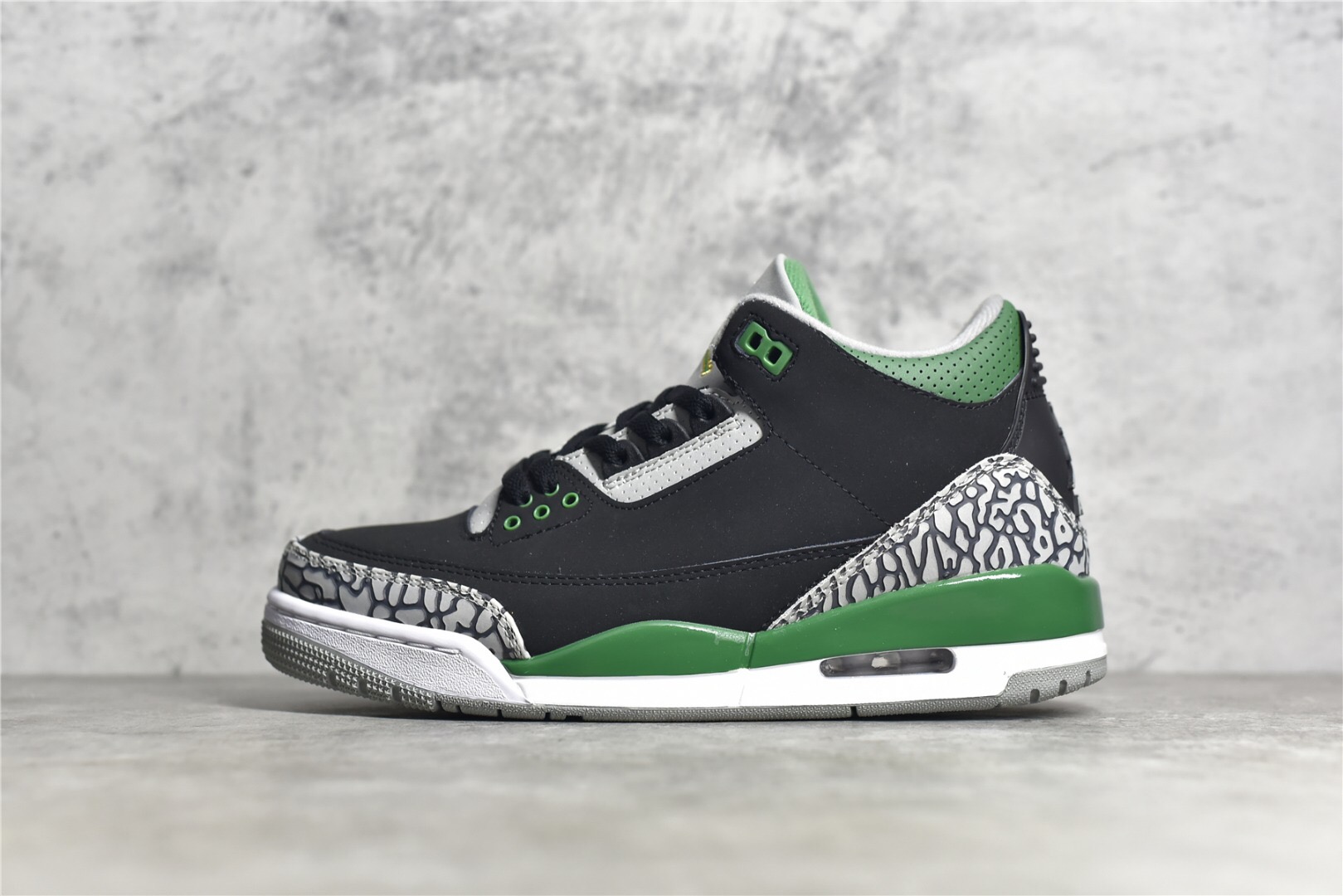 Jordan 3 Retro Pine Green