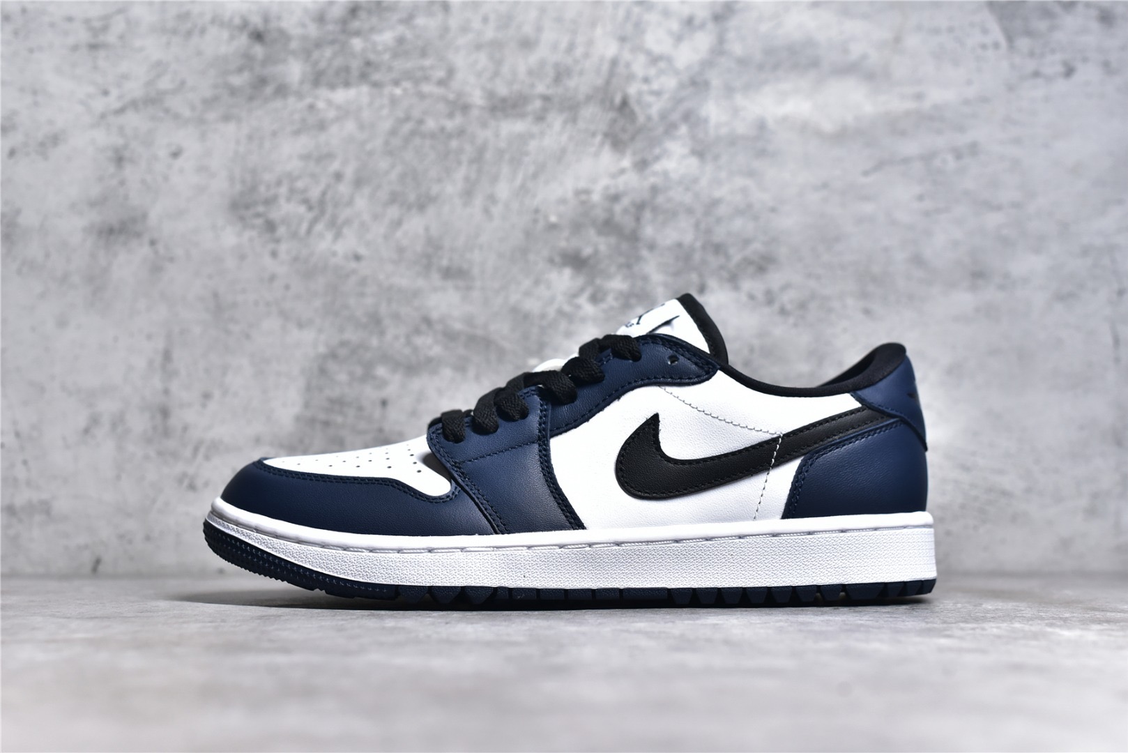 Jordan 1 Low Midnight Navy