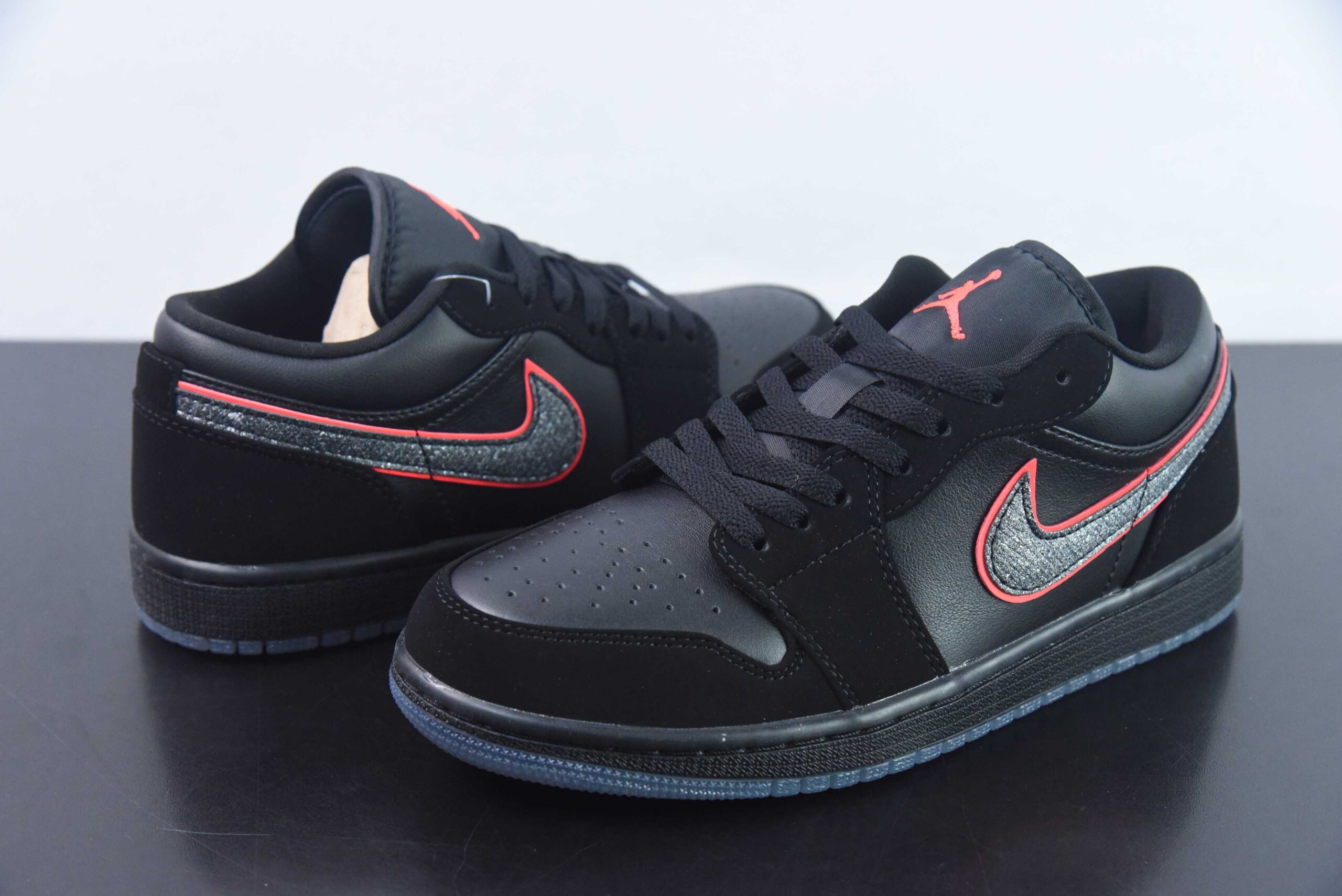 Jordan 1 Low Black Red Orbit
