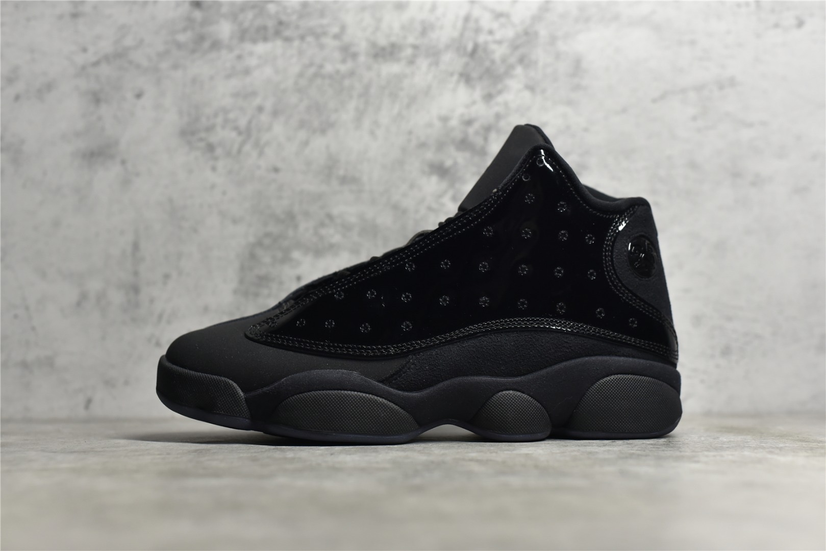 Jordan 13 Retro Cap and Gown