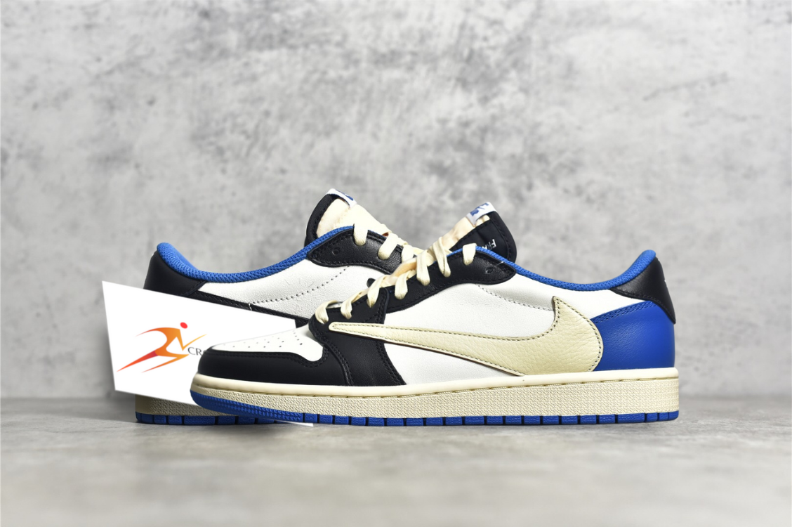 Jordan 1 Retro Low OG SP Fragment x Travis Scott