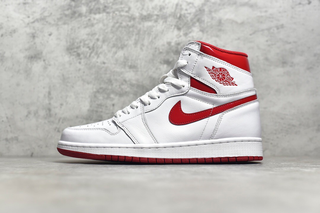 Air Jordan 1 Retro Metallic Red