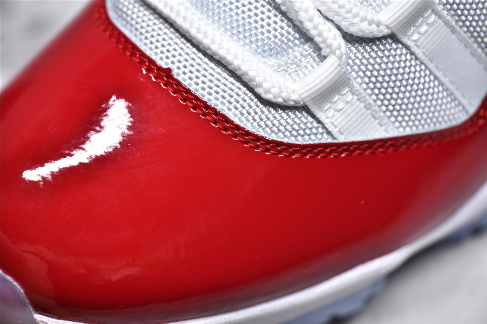 Air Jordan 11 Cherry (2022)