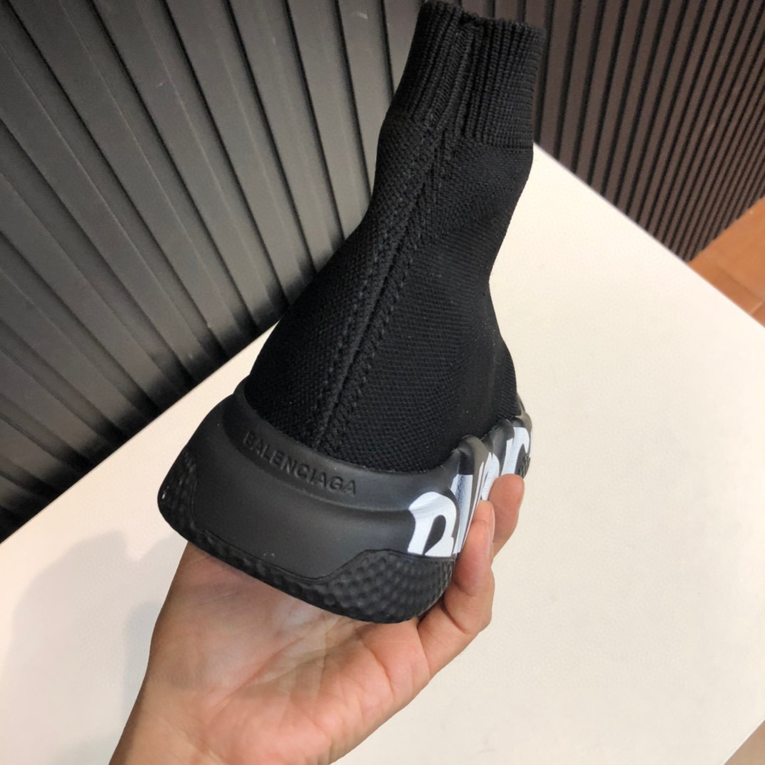 Balenciaga SPEED GRAFFITI SNEAKER