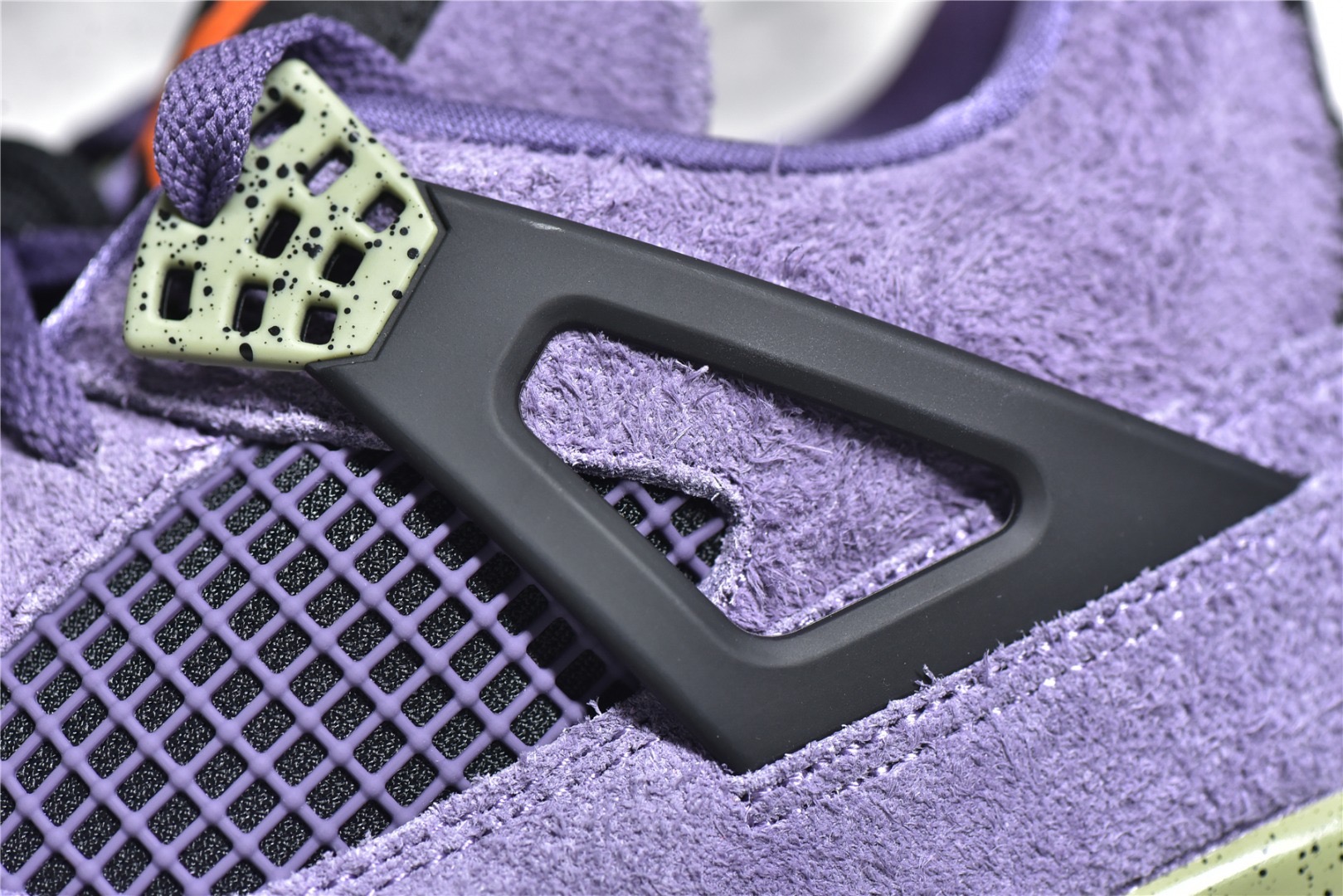 Air Jordan 4 Retro Canyon Purple