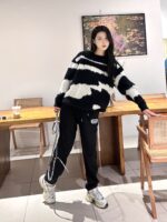 23FW Sliver Embroidery Logo Pants