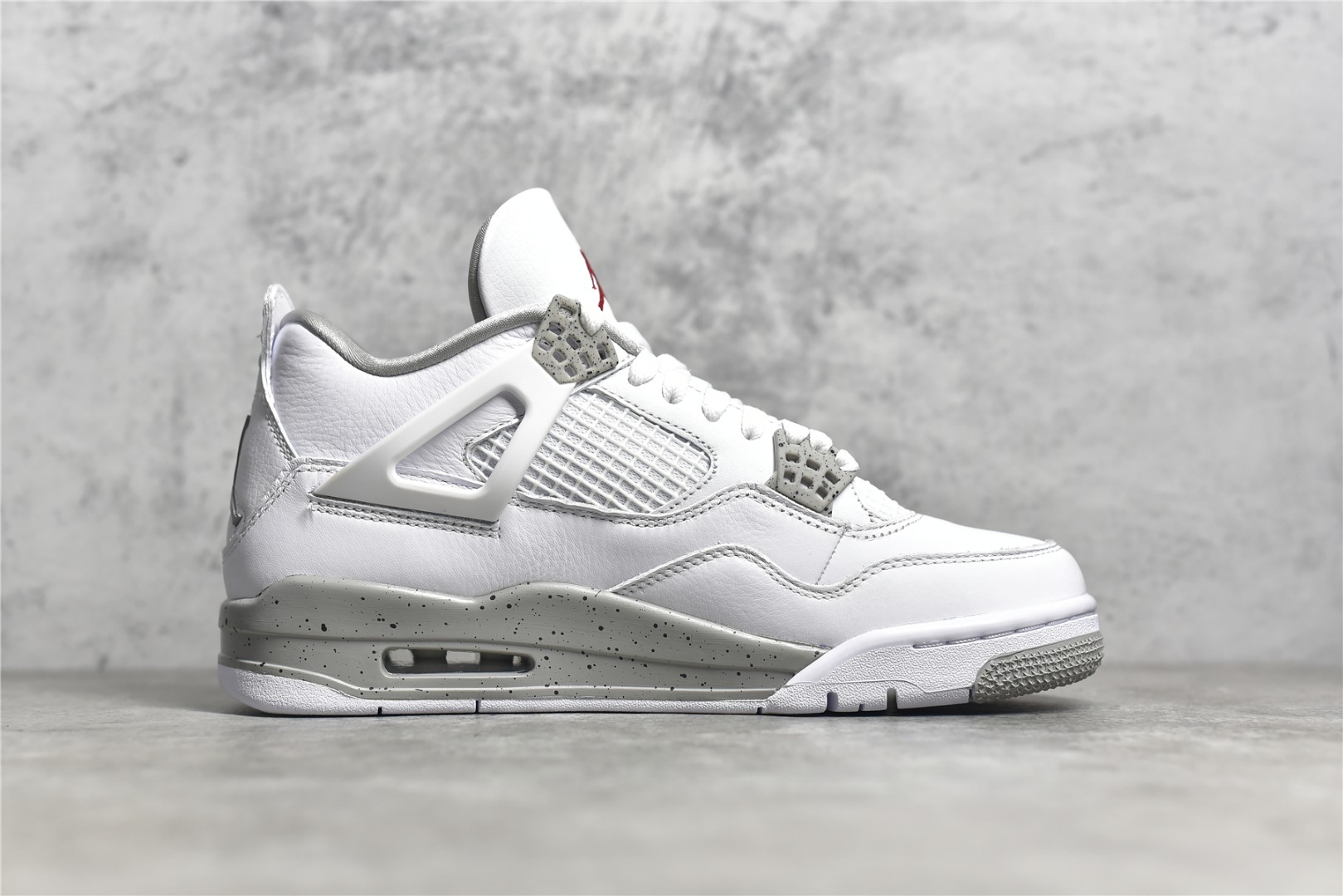 Jordan 4 Retro White Oreo