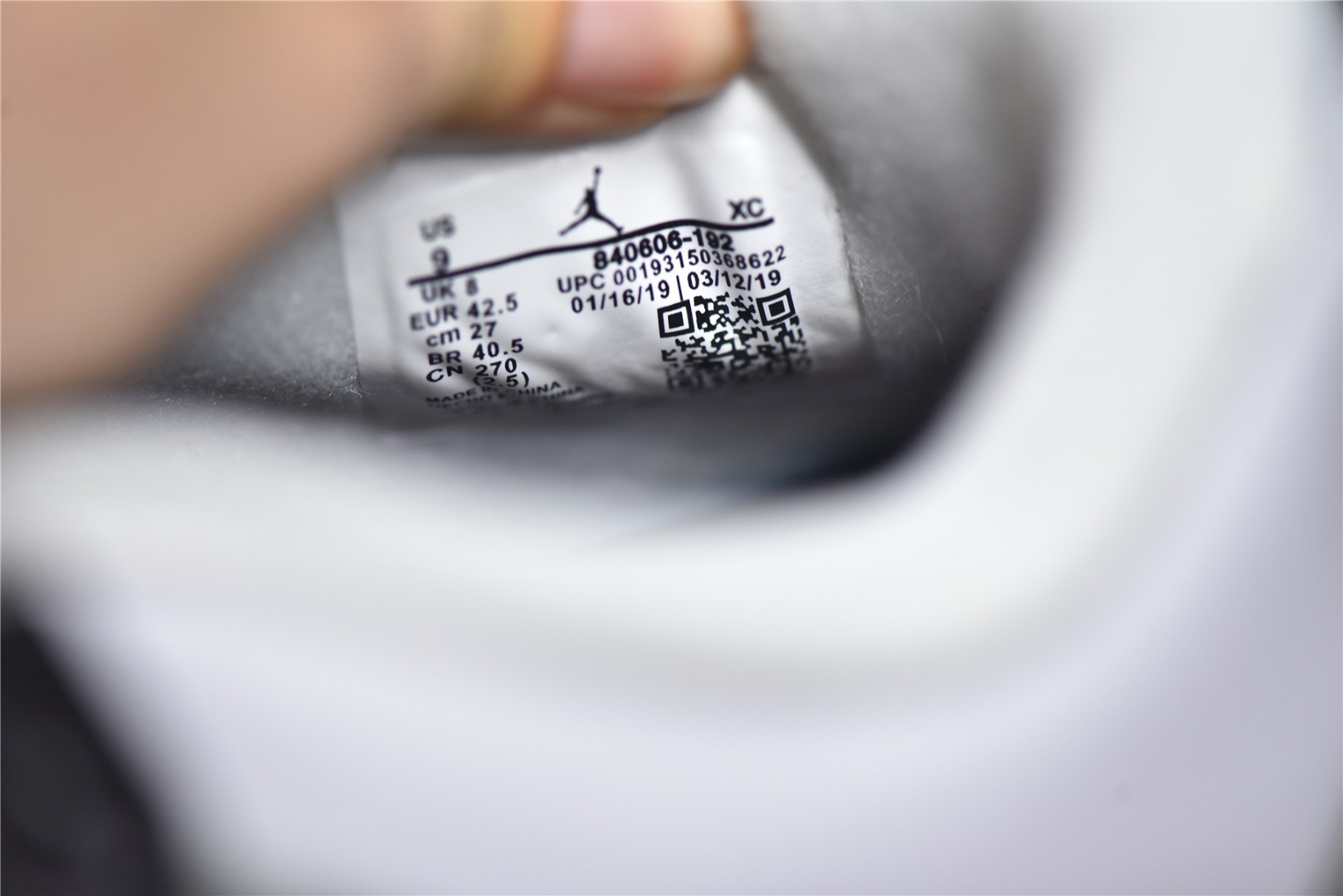 Jordan 4 Retro White Cement