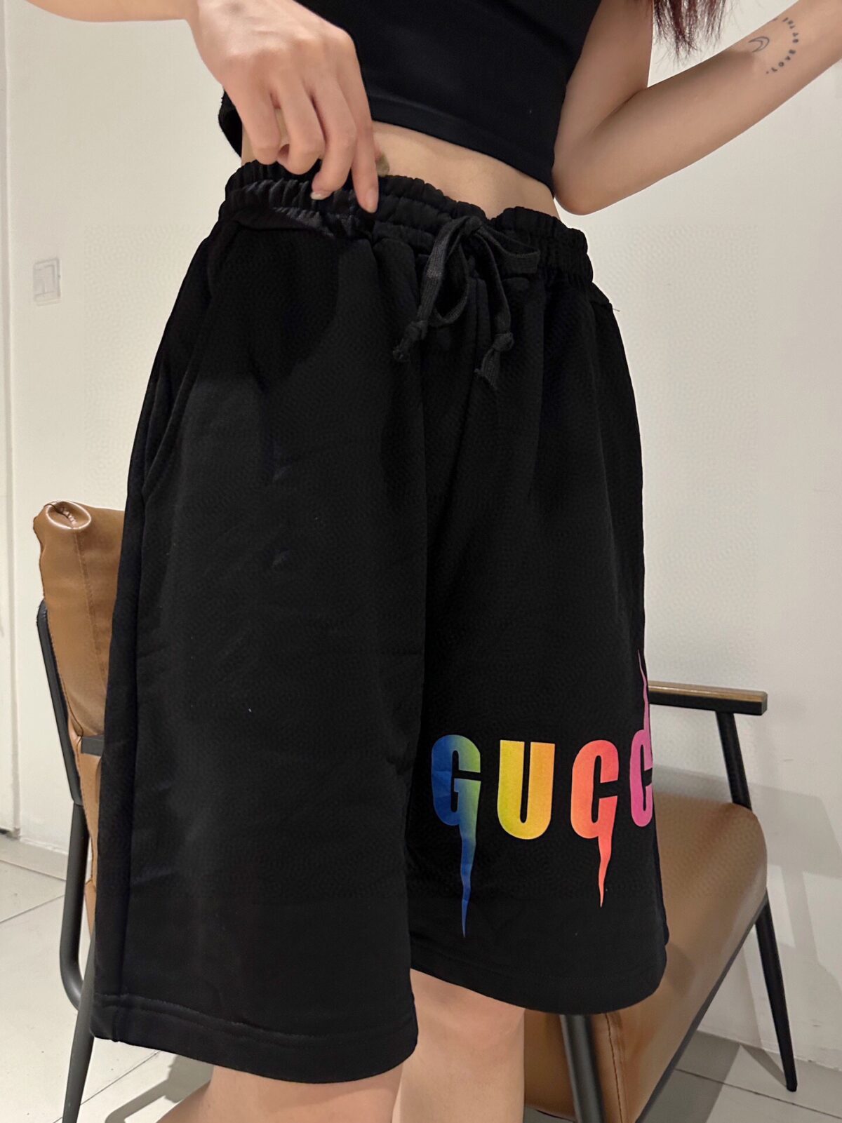 23ss Rainbow Gradual Change Color Lightning Logo Short