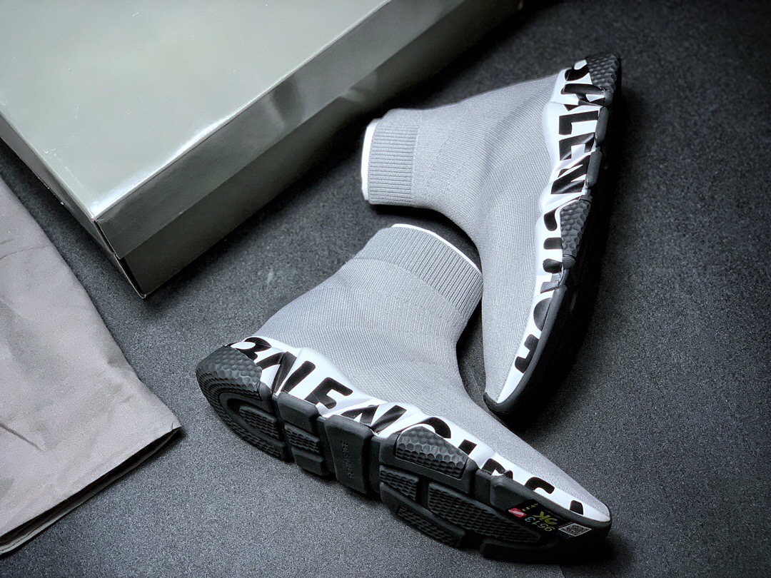 Balenciaga SPEED GRAFFITI SNEAKER