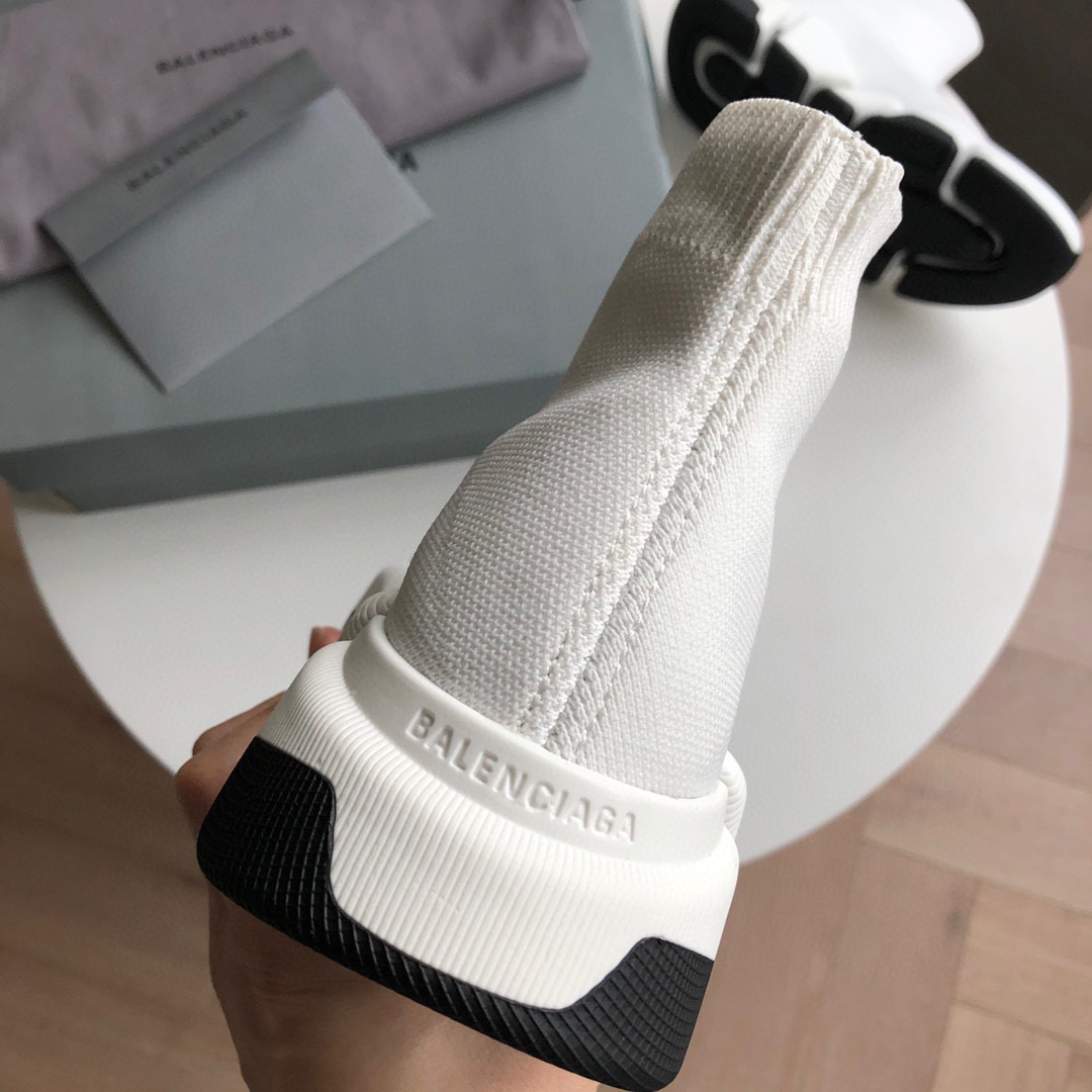 Balenciaga SPEED 2.0 SNEAKER