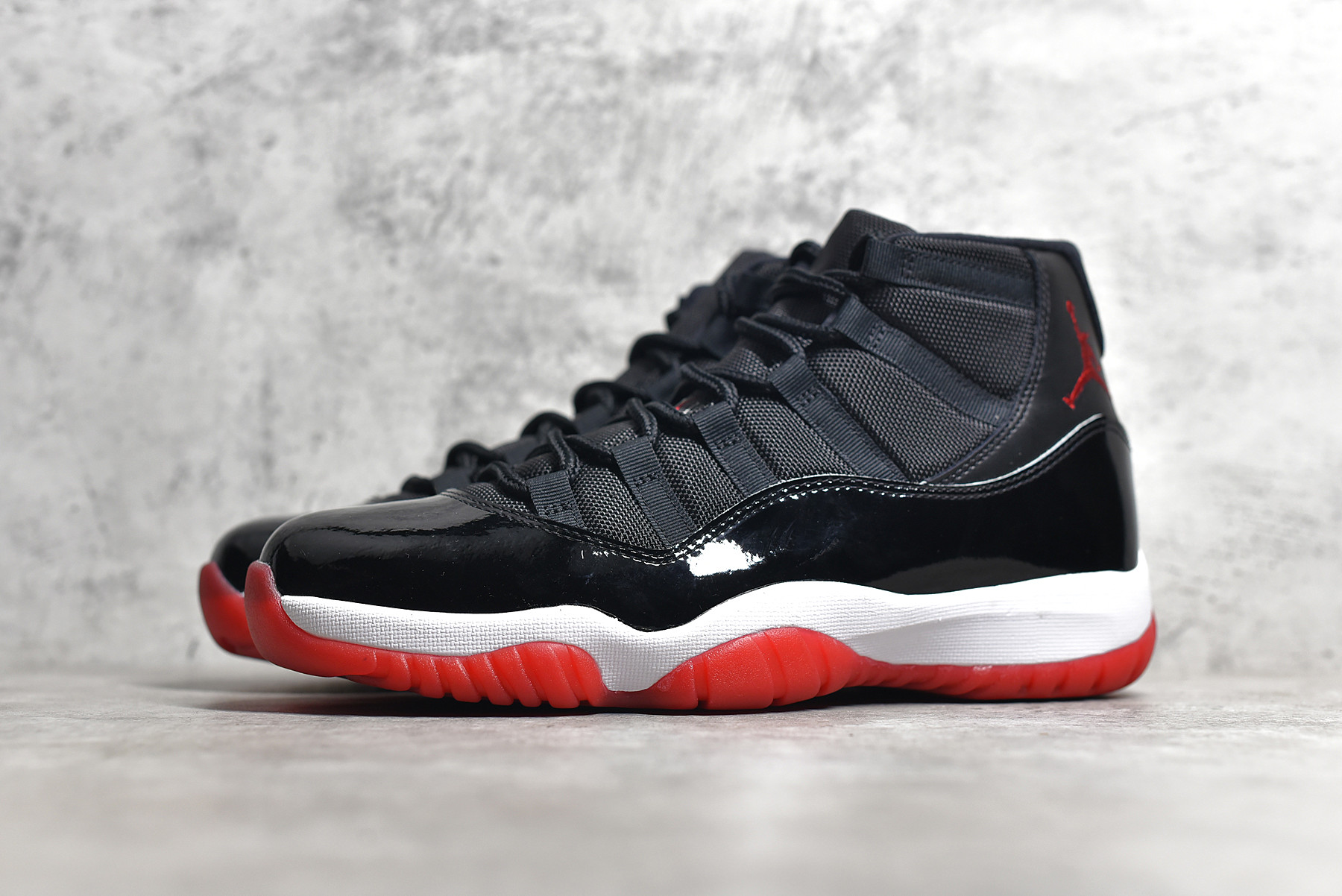 Air Jordan 12 “Retro ‘Playoff’ 2022