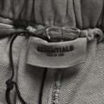 Essentials 1977 Logo Zipper Short