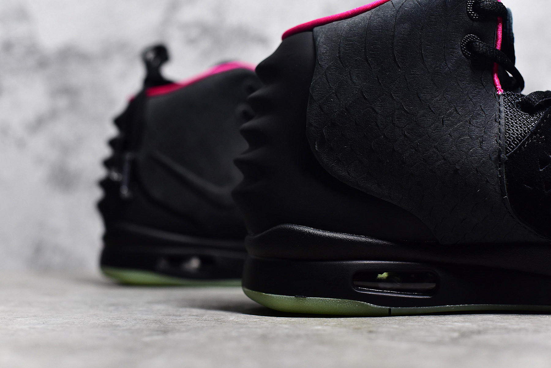 Air Yeezy 2 NRG ‘Solar Red’