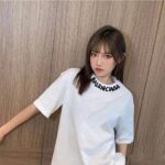 24ss Neckline Graffiti Logo T-Shirt