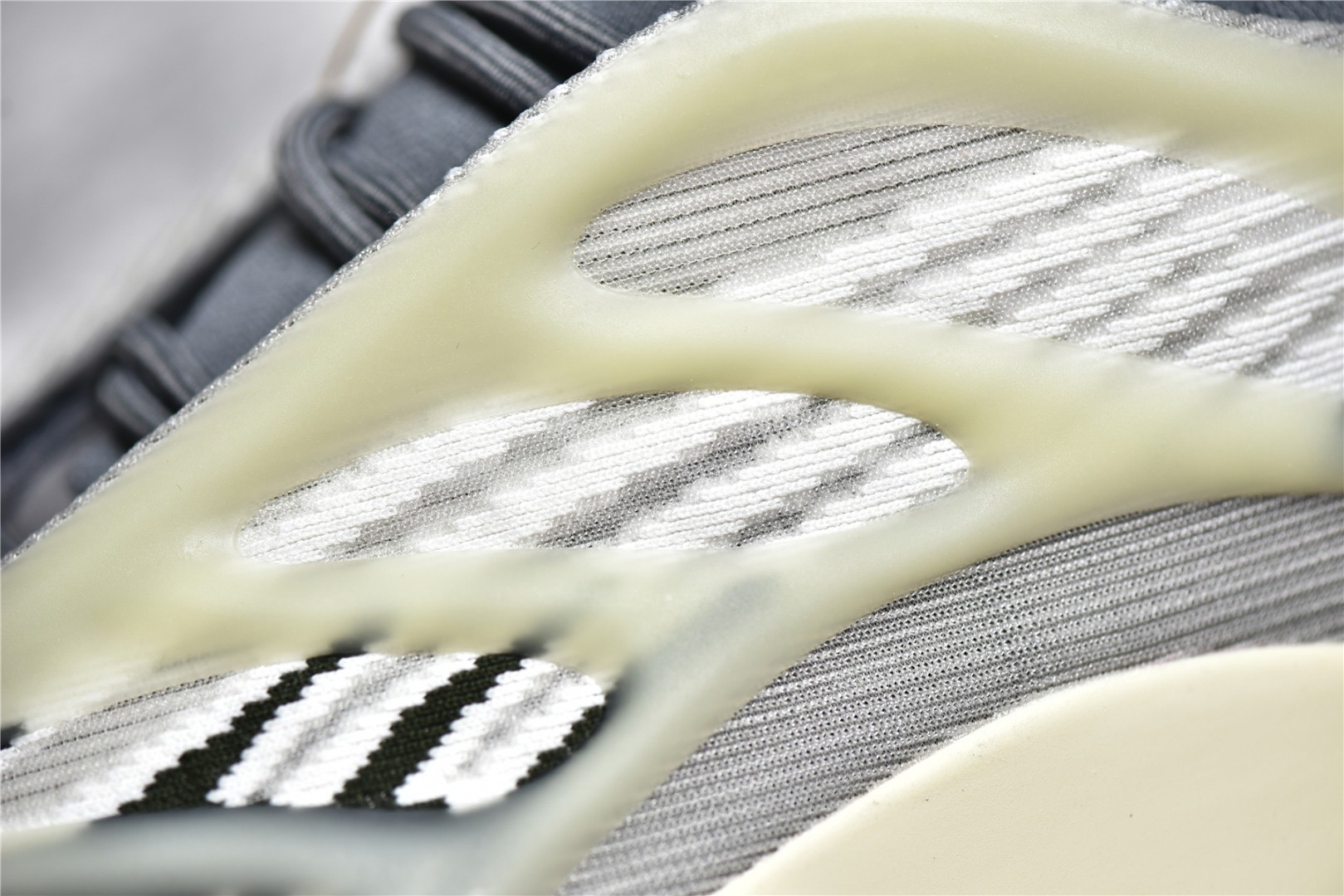 Yeezy 700 V3 Fade Salt
