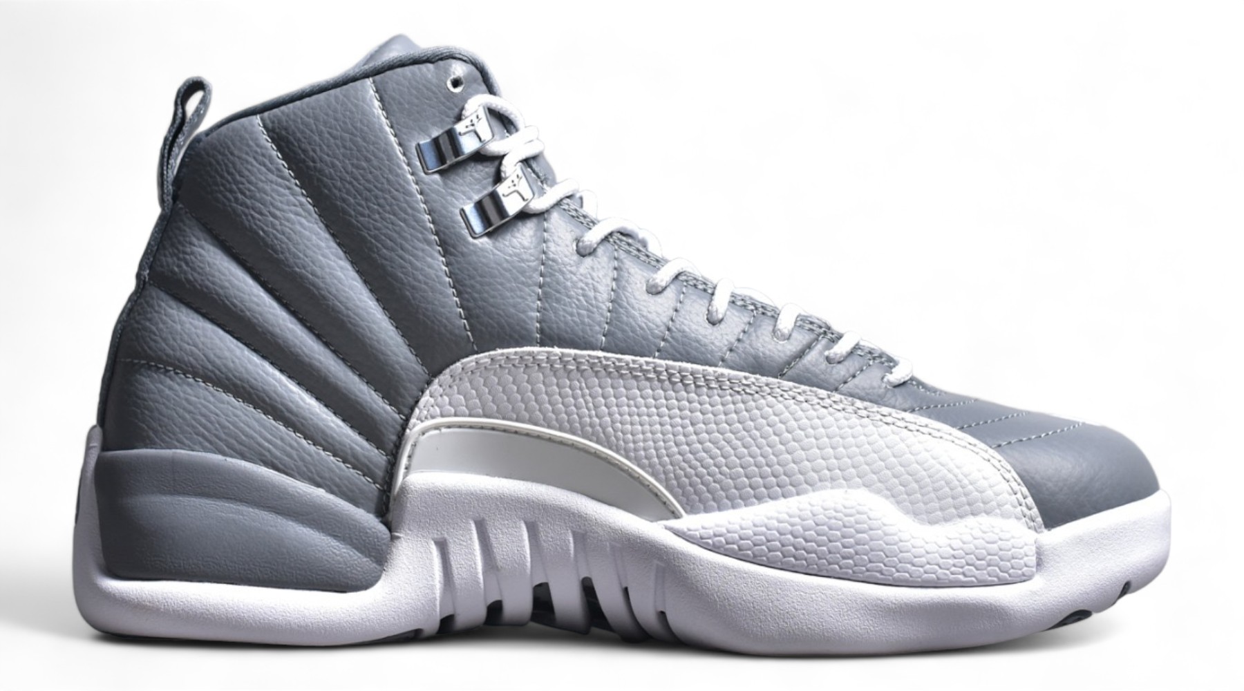 Jordan 12 Retro Stealth
