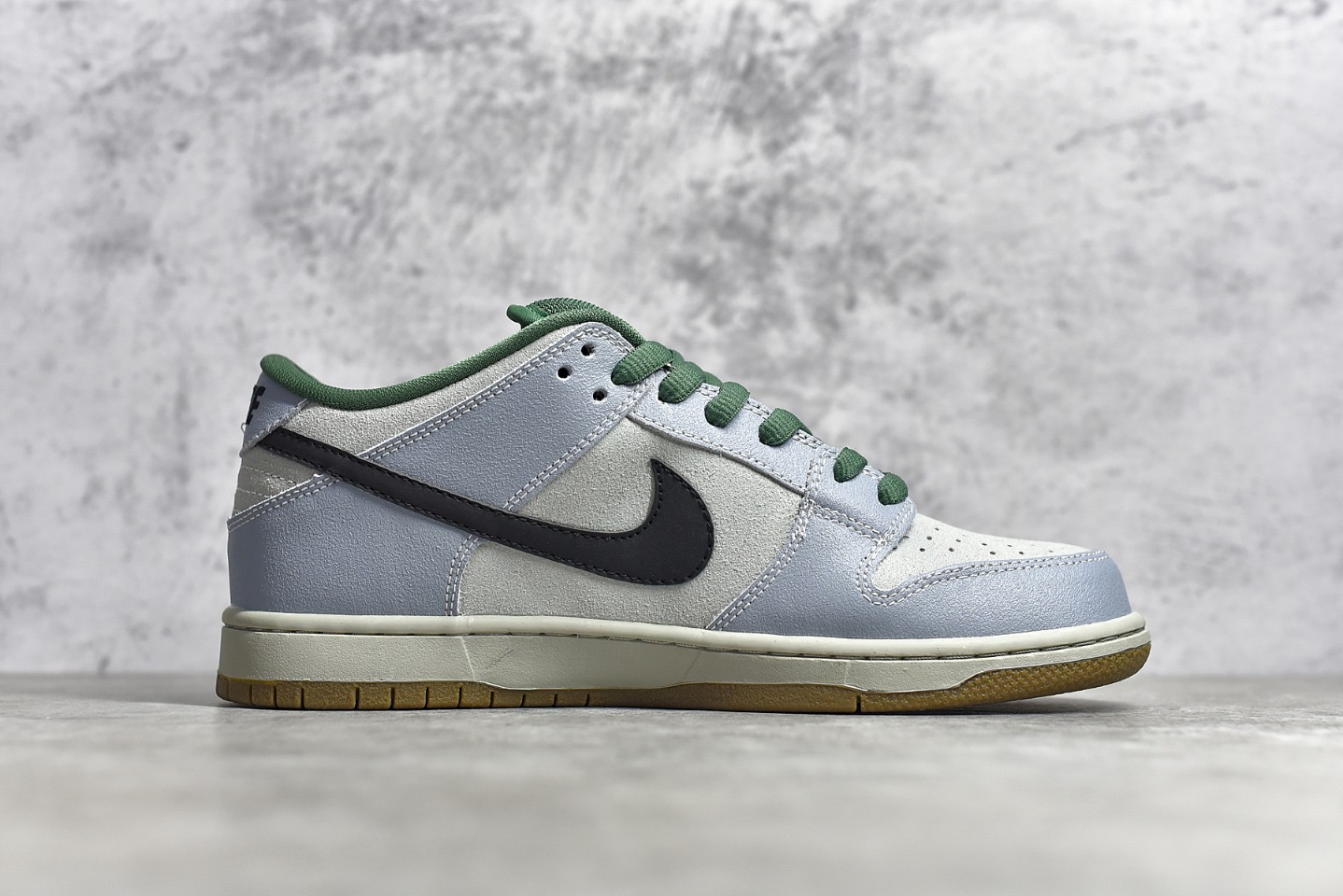 Dunk SB Low Maple Leaf Central Park