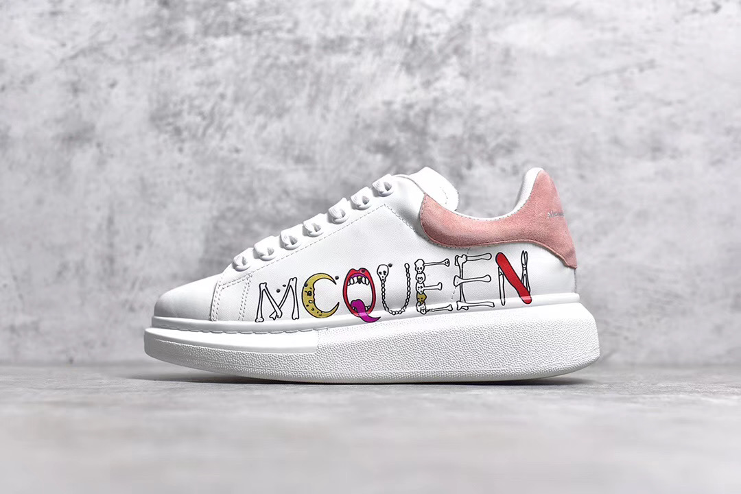MC - Pink tail multicolored letters