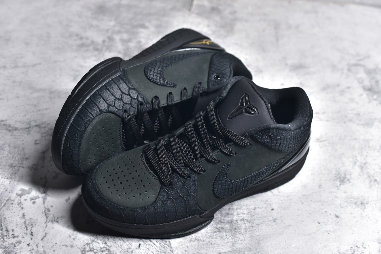 Nike Kobe 4 Protro Gift of Mamba Black
