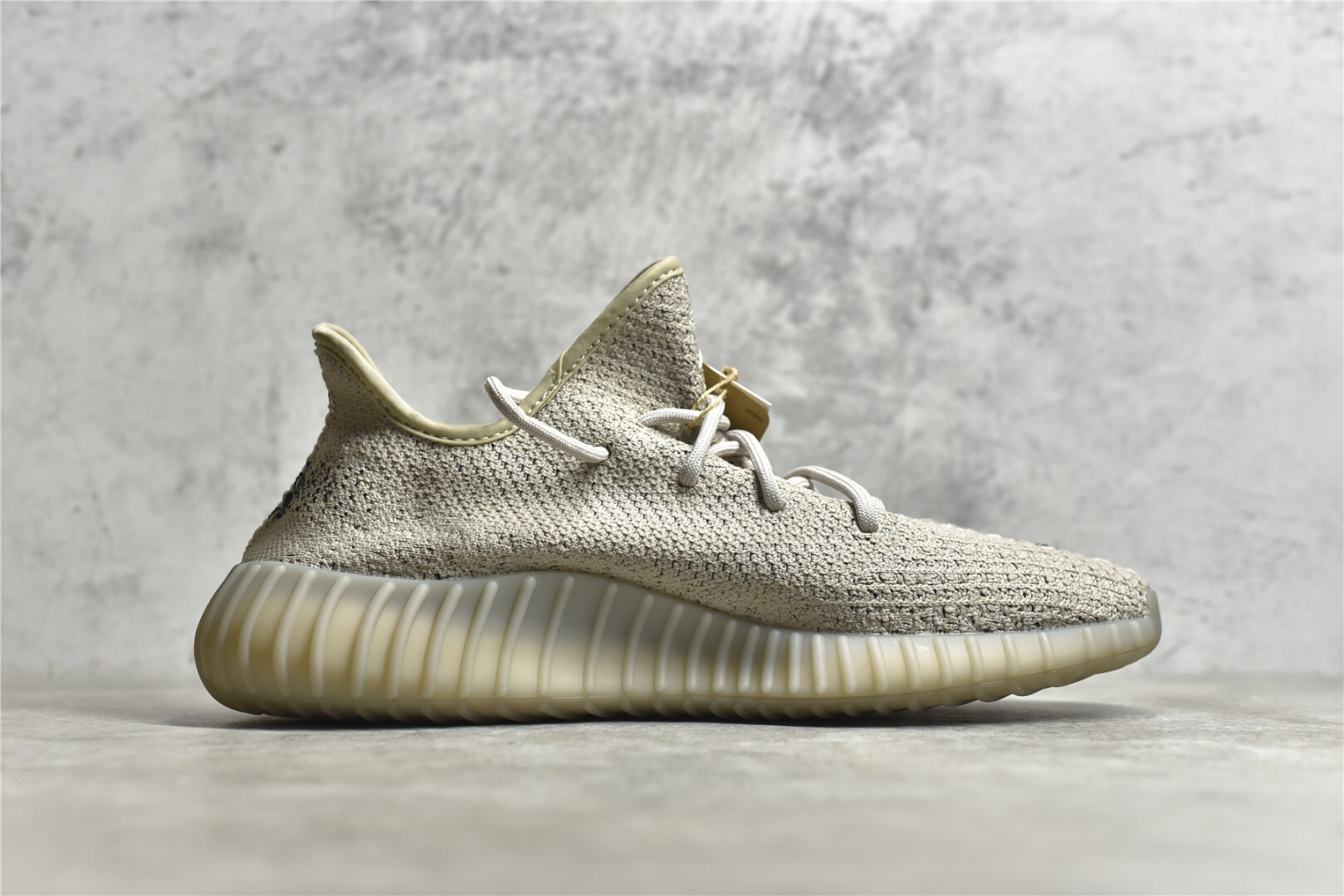 Yeezy 350 V2 Beige Black
