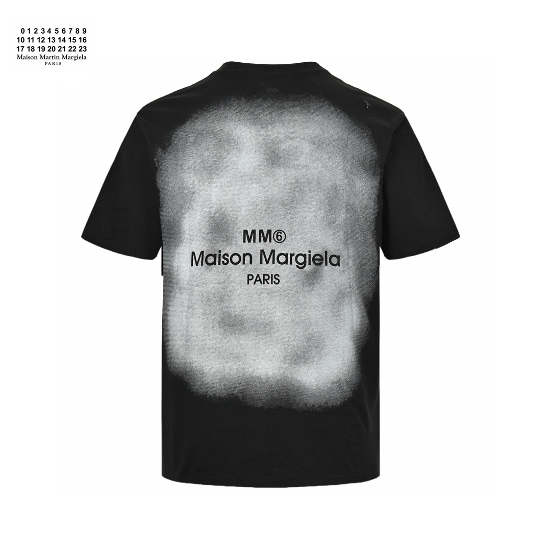Misty Gradual Change Color Logo T-Shirt