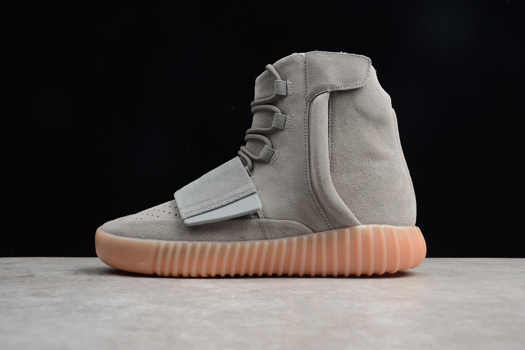 Yeezy Boost 750 Light Grey Glow In the Dark