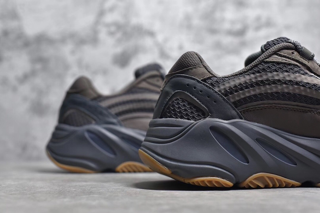 Yeezy Boost 700 V2 Geode