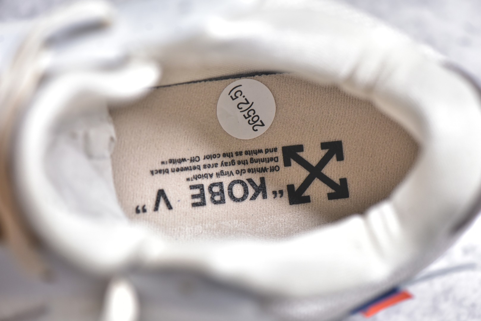Kobe 5 off-White x Nike Zoom “Sail”