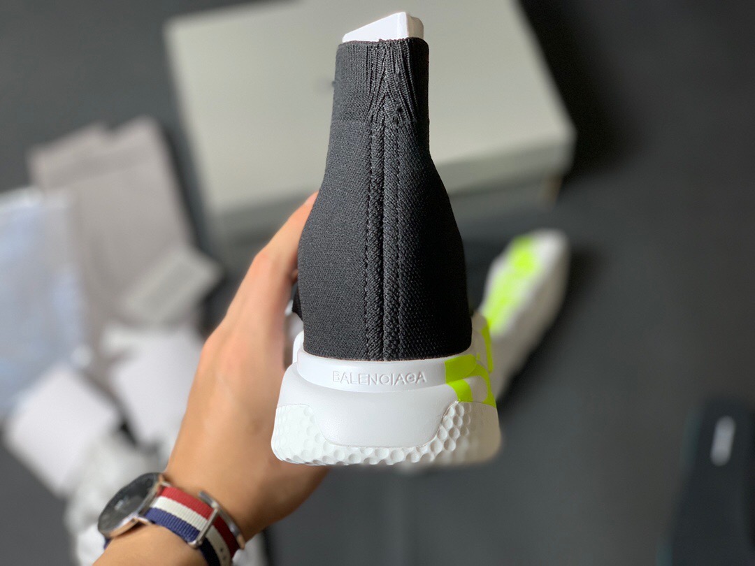 Balenciaga SPEED GRAFFITI SNEAKER