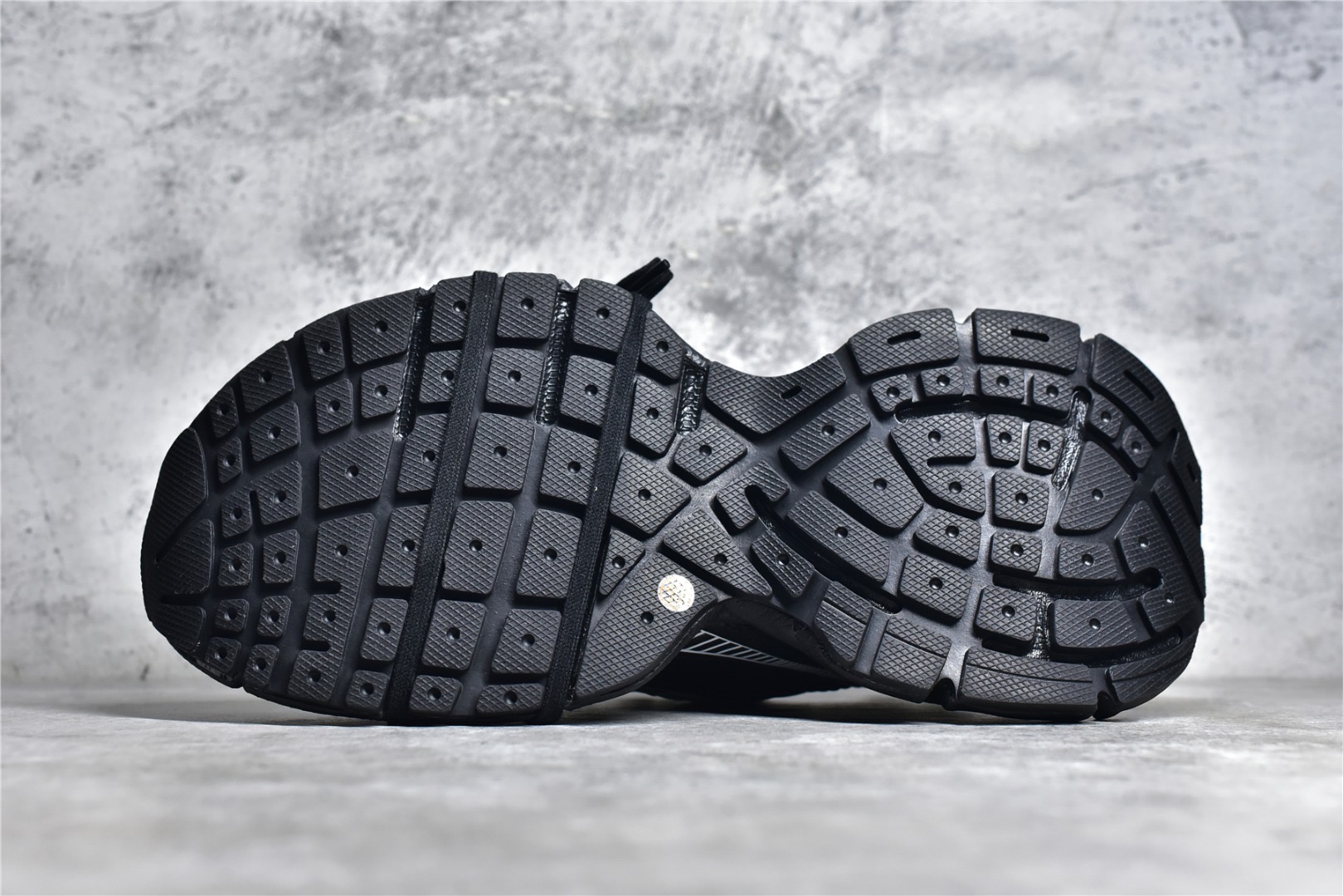 Balenciaga 3XL Trainers In Black