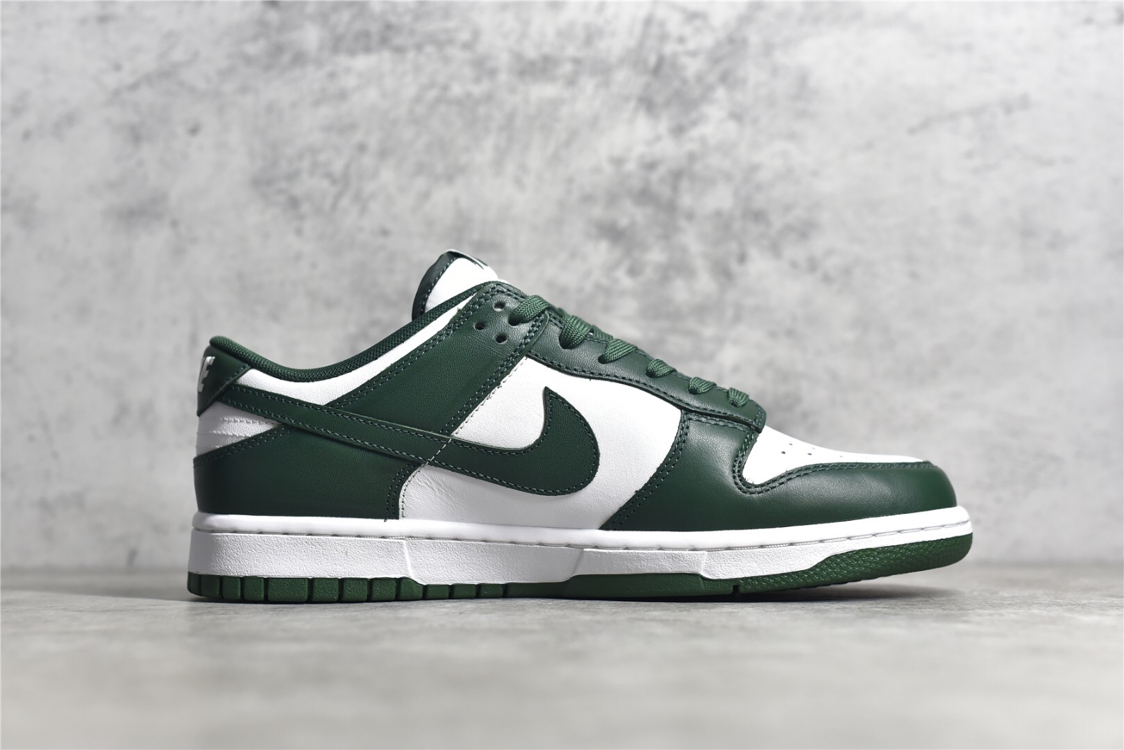 Dunk Low Spartan Green DD1391-101