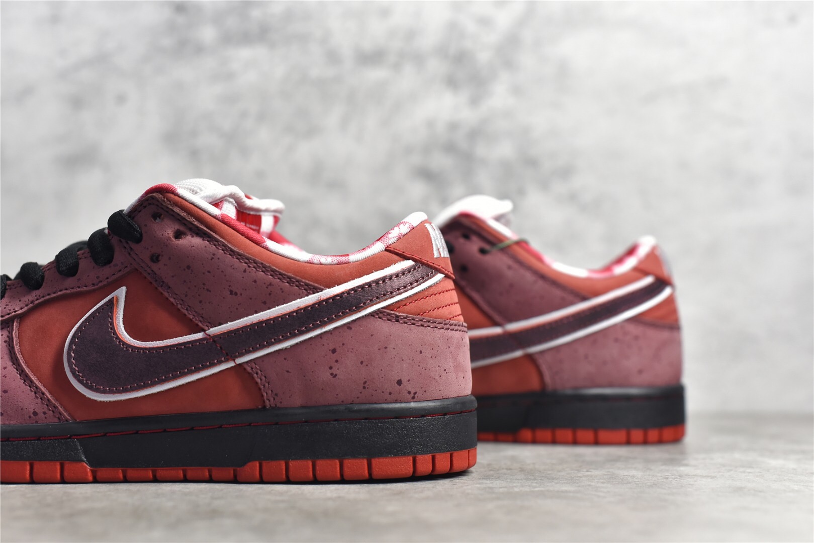 Dunk SB Low Red Lobster 313170-661