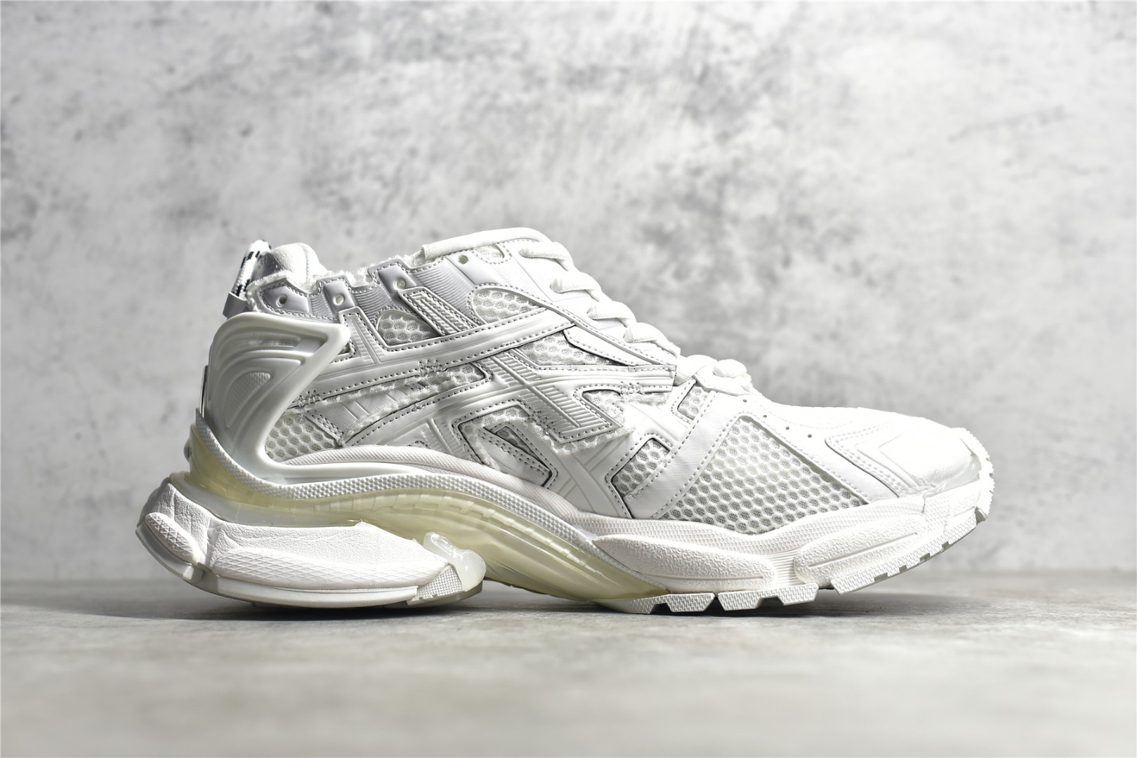 Balenciaga RUNNER SNEAKER
