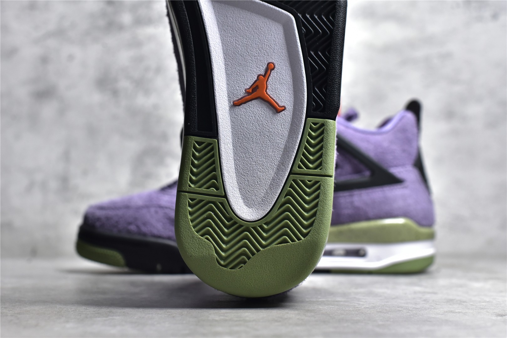 Air Jordan 4 Retro Canyon Purple