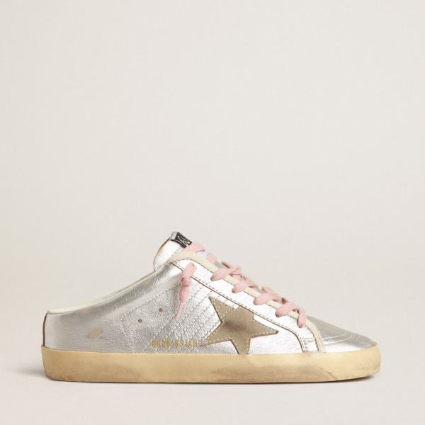 Super-Star Sabots in silver metallic leather with suede star