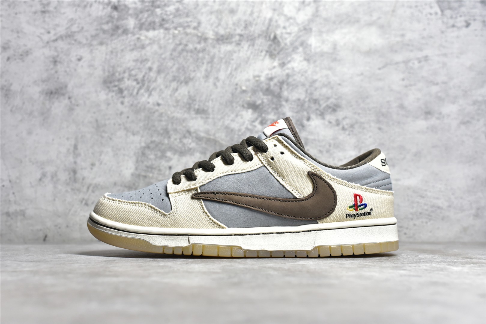 Dunk Low x Travis Scott x Play Station 3