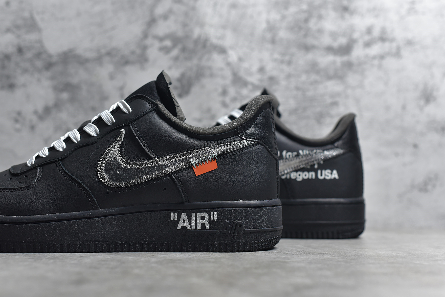 Air Force 1 '07 Virgil x MoMA (No Socks) AV5210-001