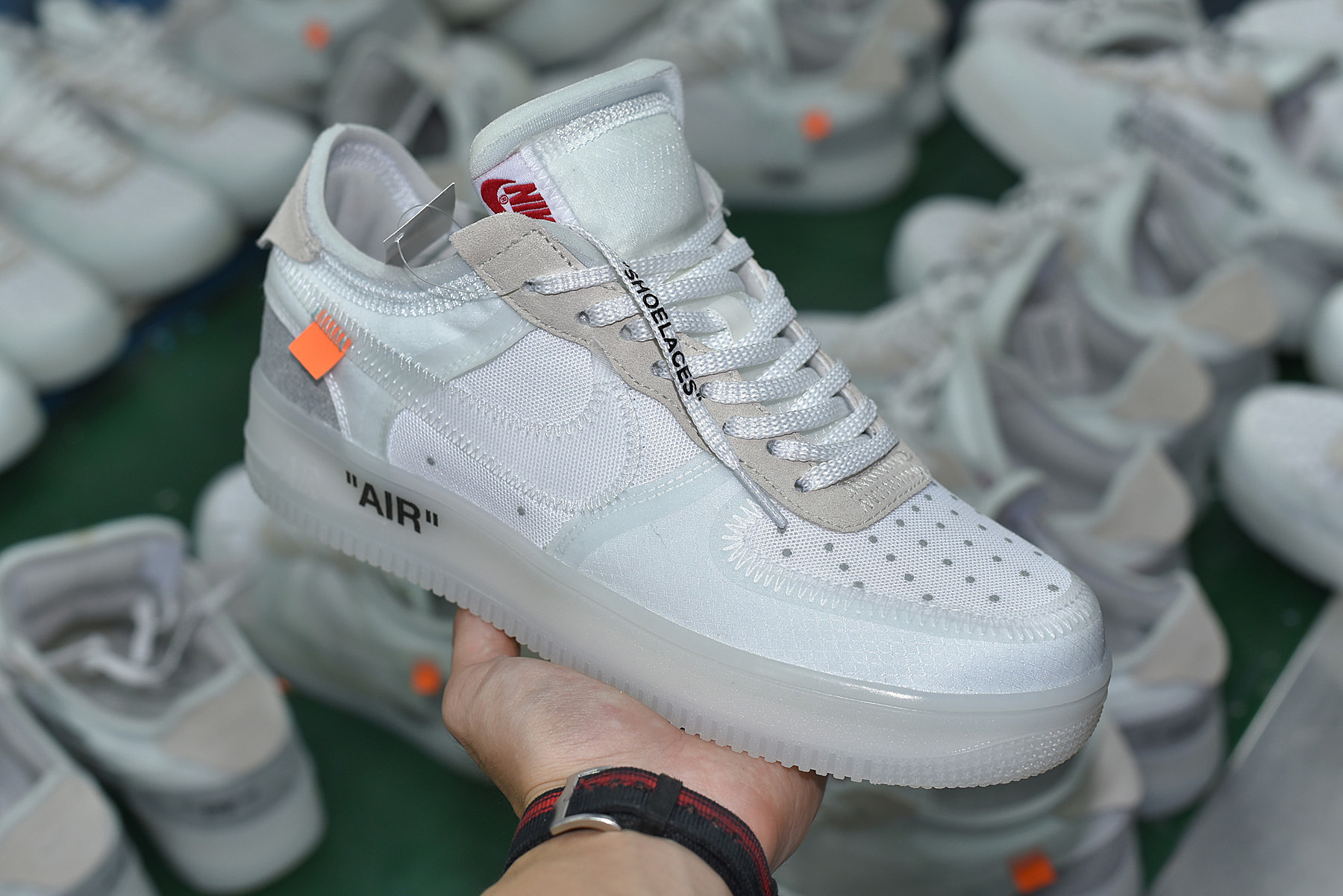Air Force 1 Low Off-White AO4606-100