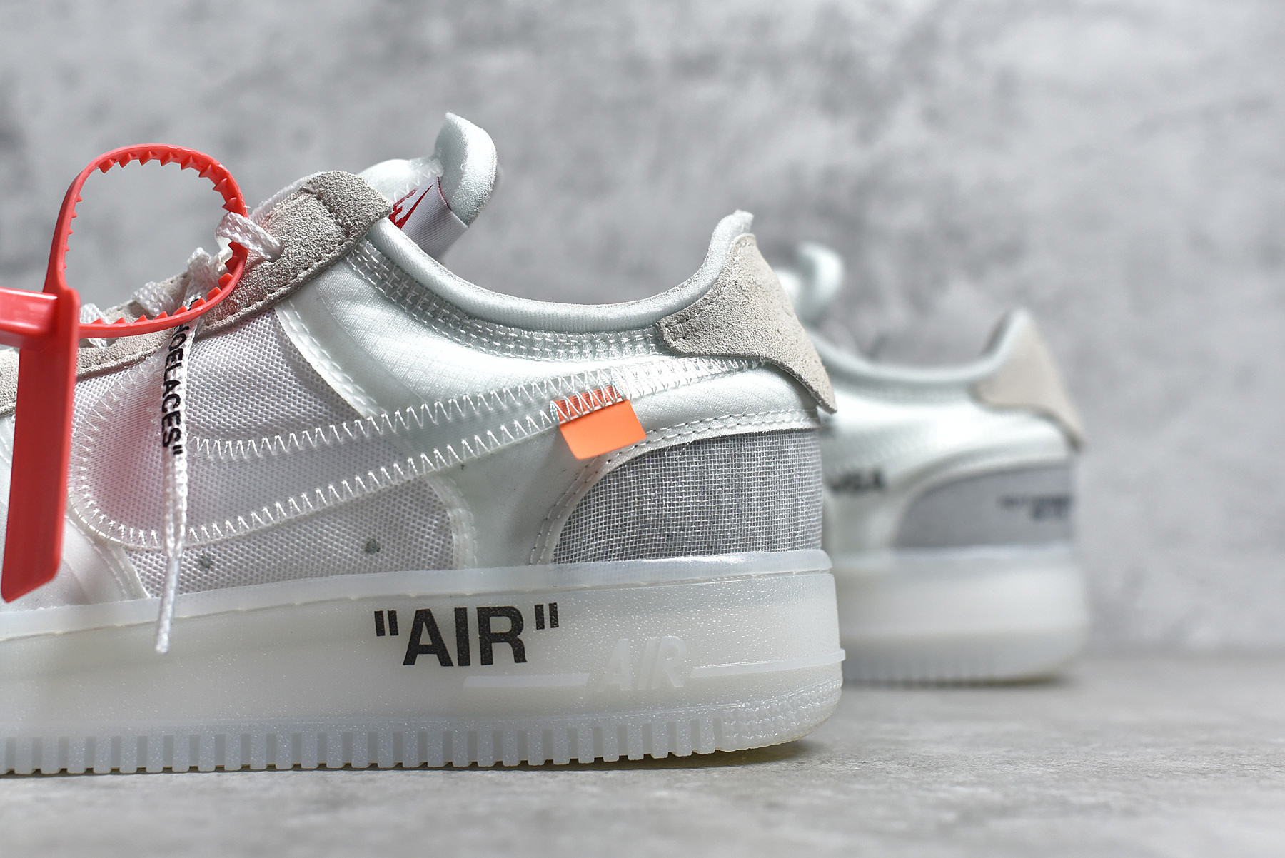 Air Force 1 Low Off-White AO4606-100