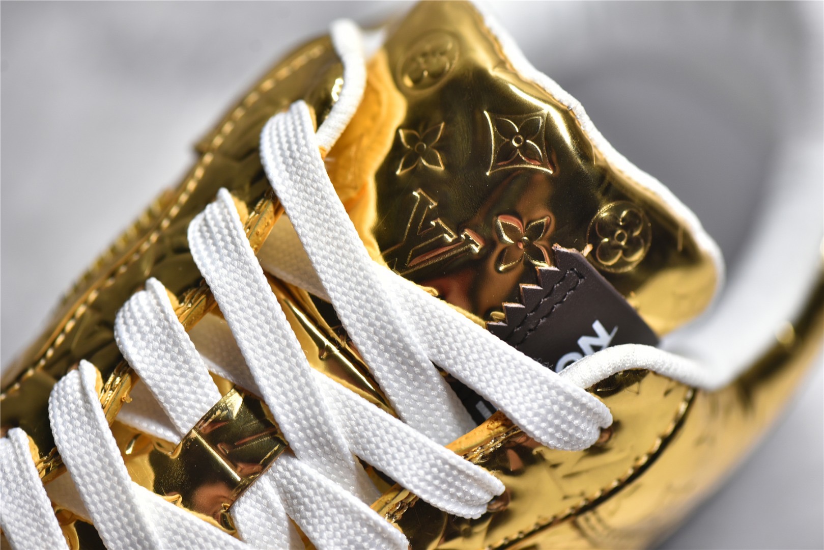 Air Force 1 Metallic Gold