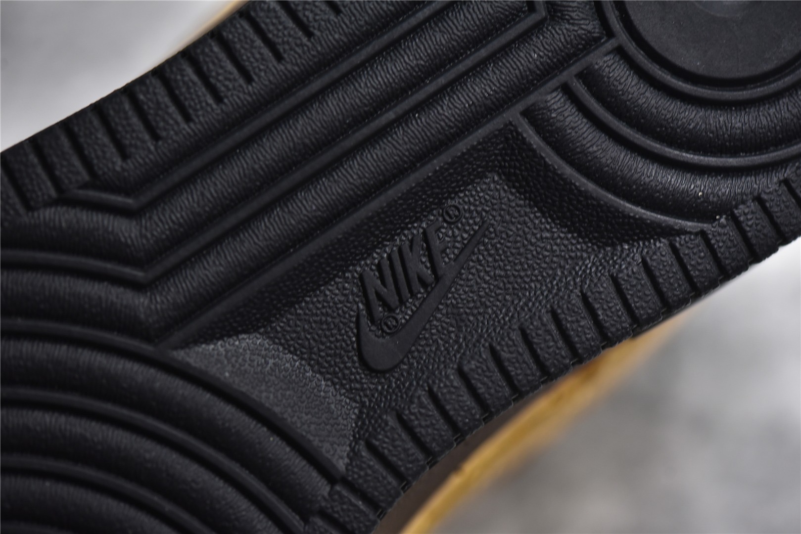 Air Force 1 Metallic Gold