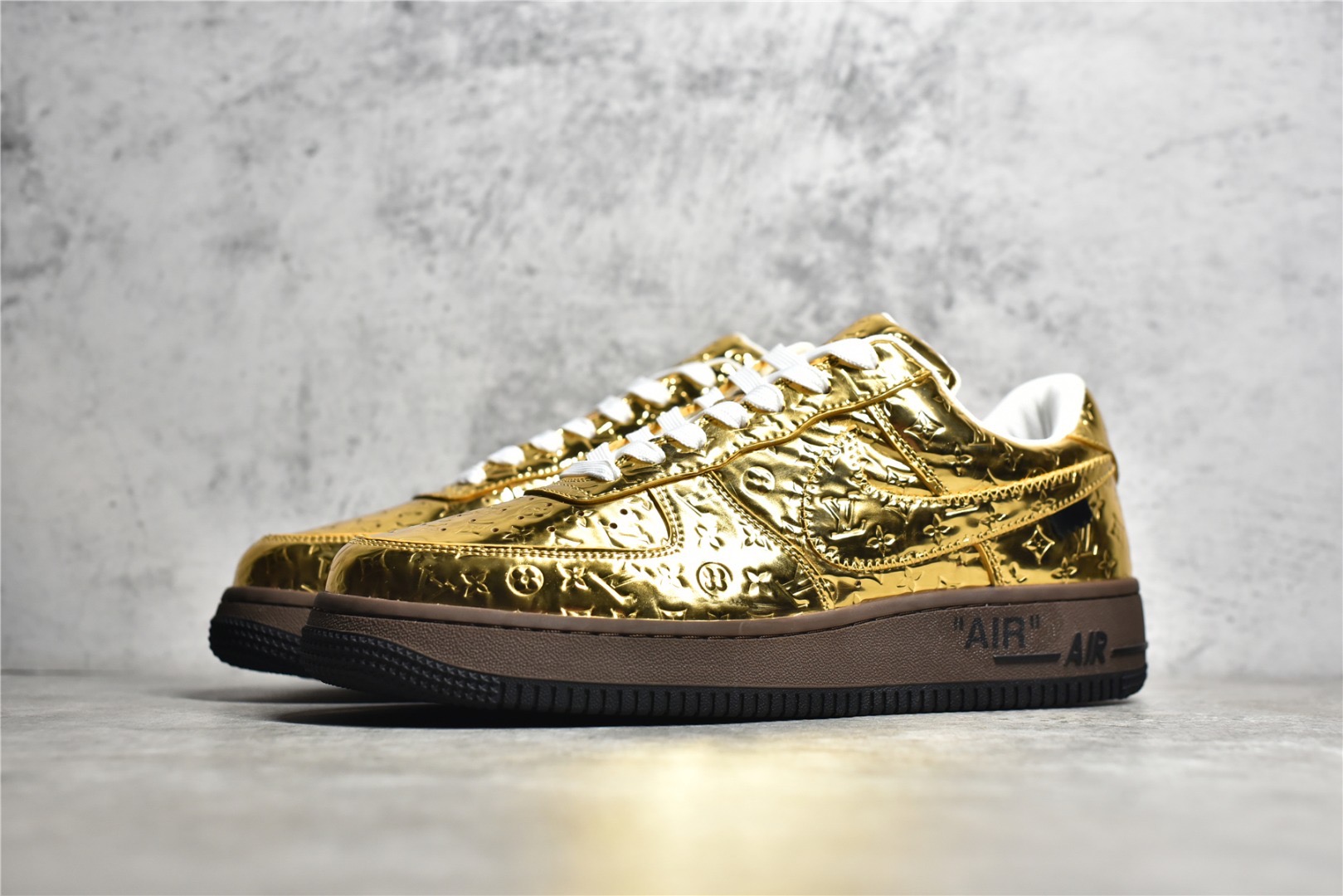 Air Force 1 Metallic Gold