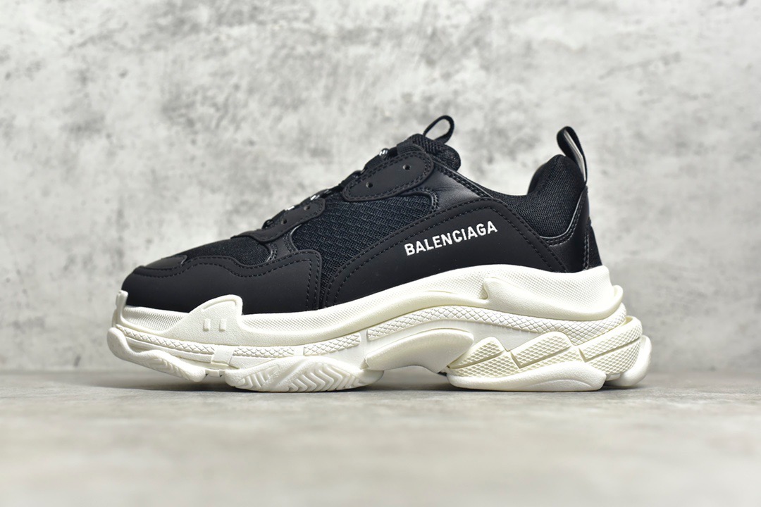 Balenciaga Triple S Black White