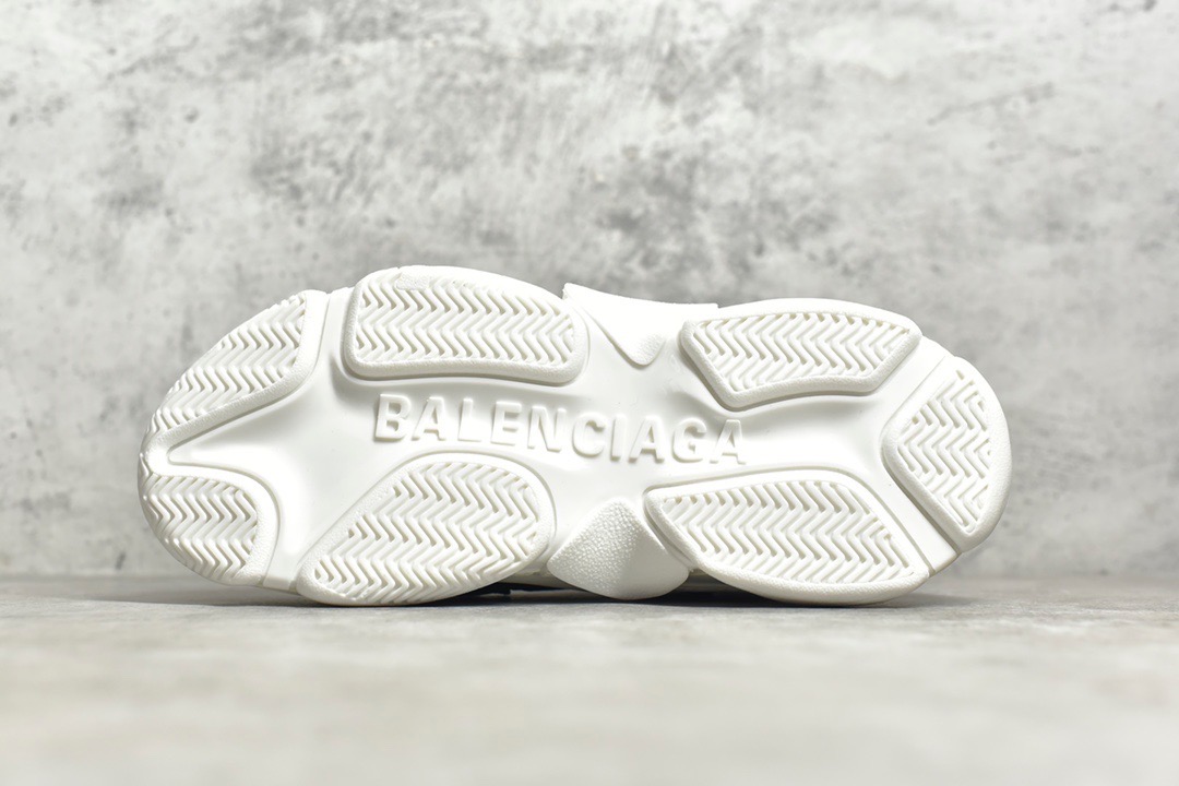 Balenciaga Triple S Black White