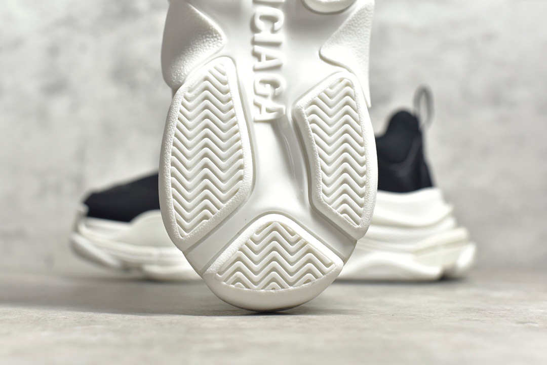 Balenciaga Triple S Black White