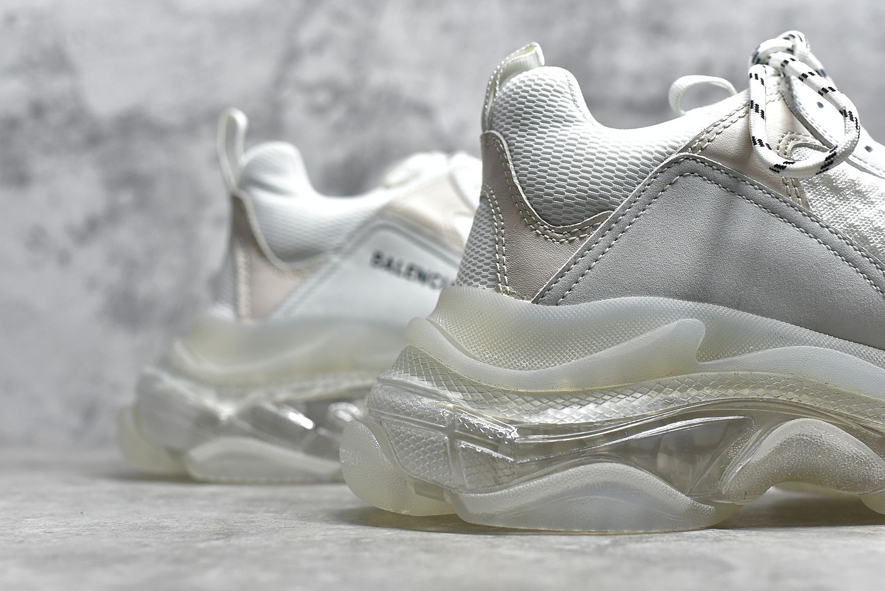 Balenciaga Triple S Clear Sole White