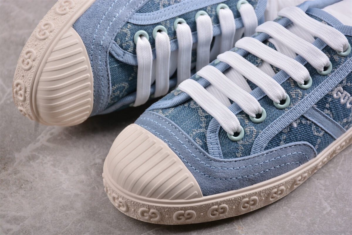 Gucci GG Canvas Blue Suede Sneaker