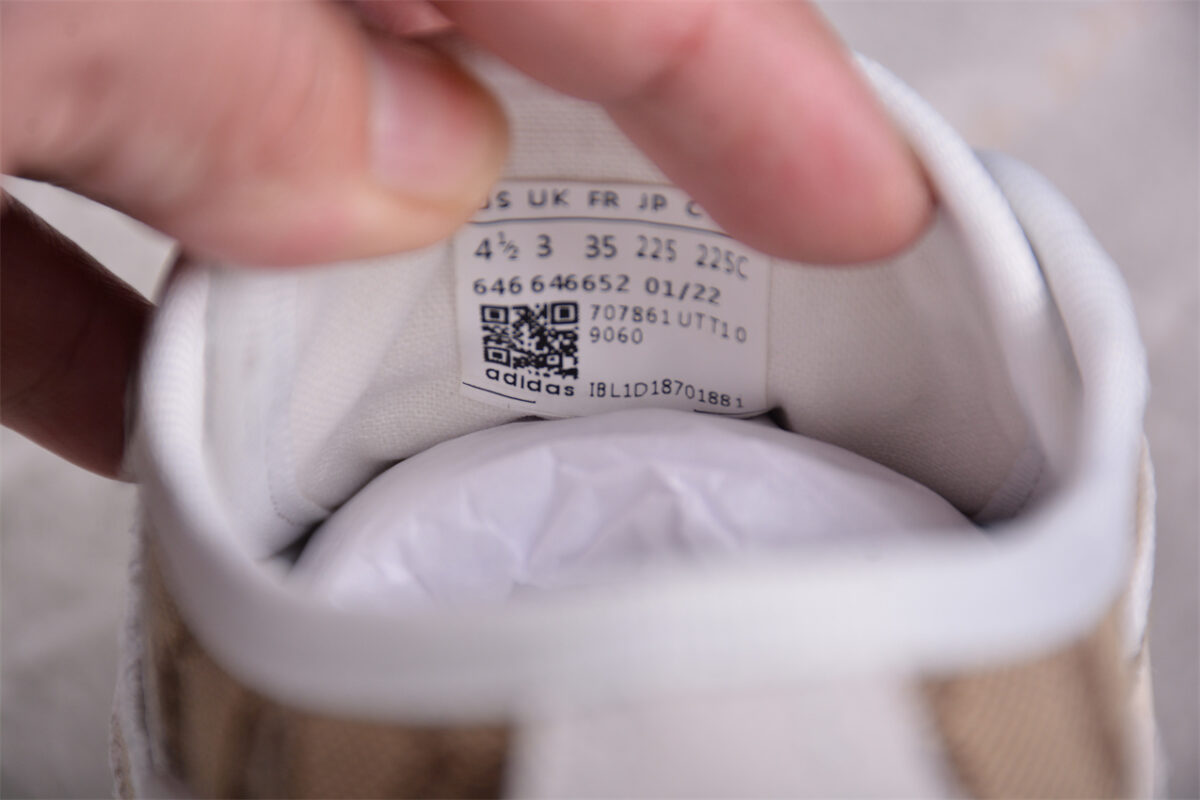 Gucci GG Canvas Light Grey Suede Sneaker
